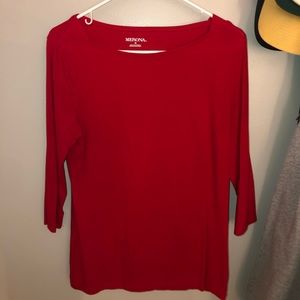 Red 3/4 sleeve top